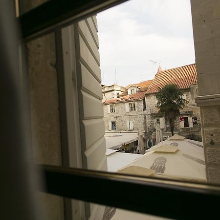 City Hostel Trogir Exterior foto