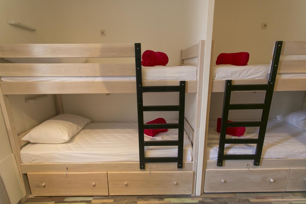 City Hostel Trogir Quarto foto